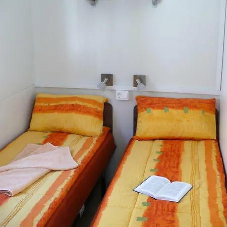 Victoria Mobilehome In Solaris Fkk Naturist Poreč